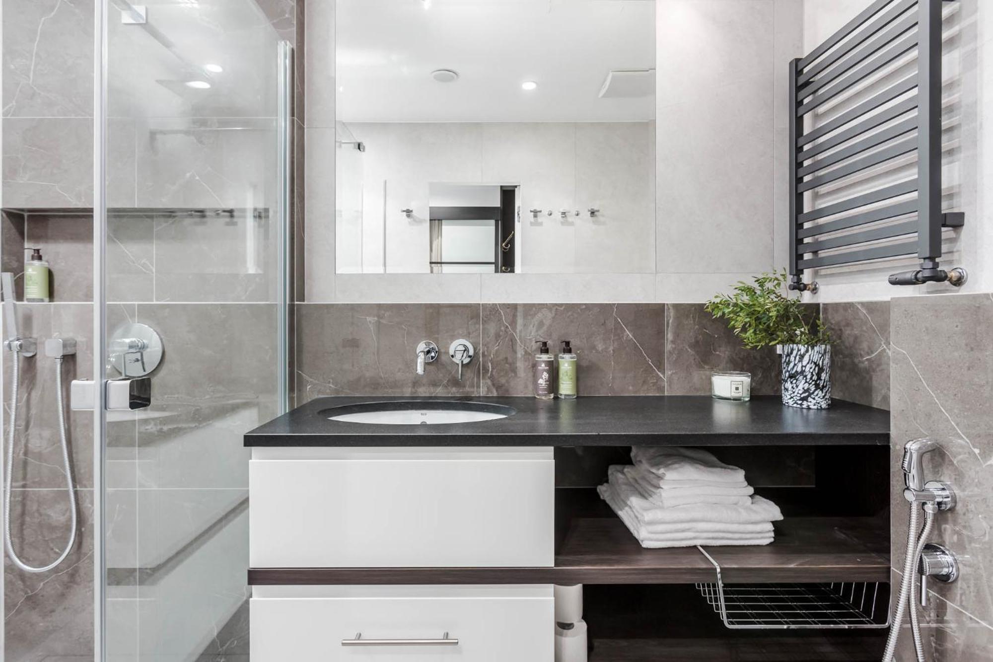 Rent Like Home - Apartamenty W Deo Plaza グダニスク エクステリア 写真