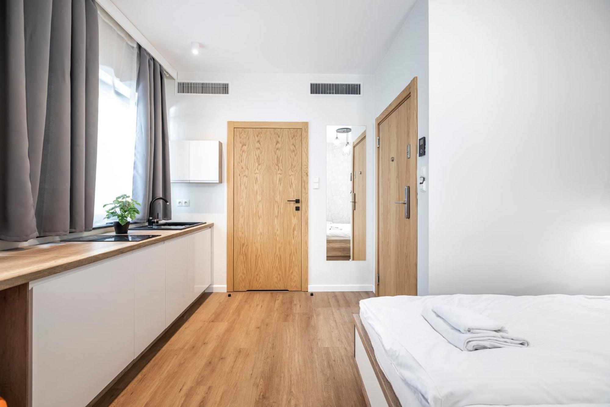 Rent Like Home - Apartamenty W Deo Plaza グダニスク エクステリア 写真